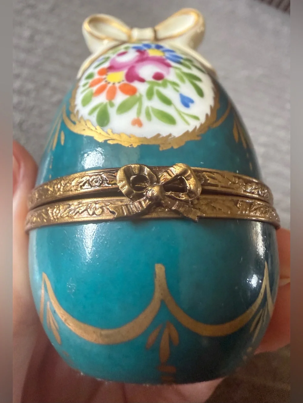 VTG Handpainted Limoges Teal Floral Egg Jewelry Trinket Box Gold Accents Bow